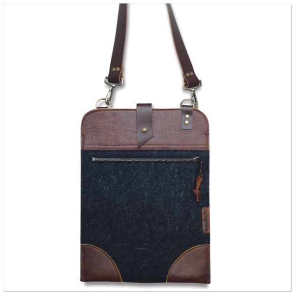 Stitch & Rivet Leather and Felt Laptop Sleeve - Picture 1 of 7